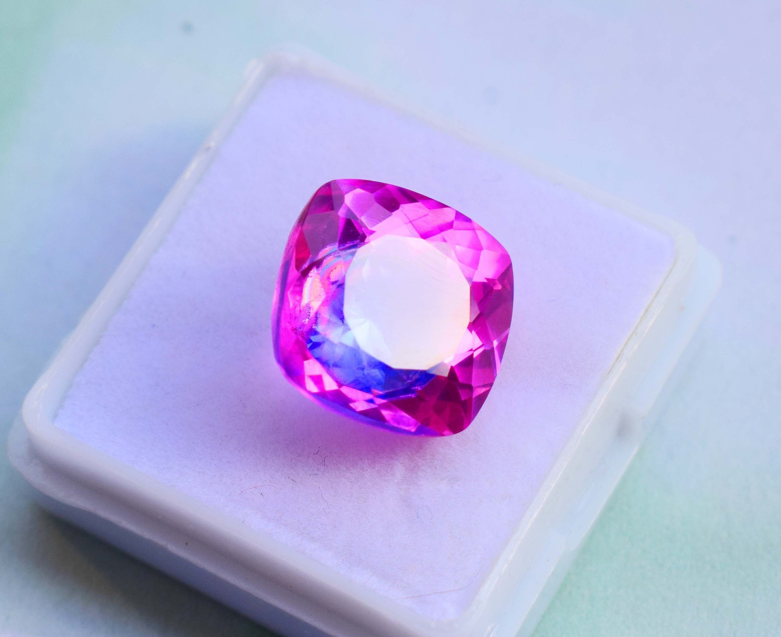 Natural Bicolor Pitambari Sapphire Gemstone 12Ct Cushion cut Loose Pitambari Gem