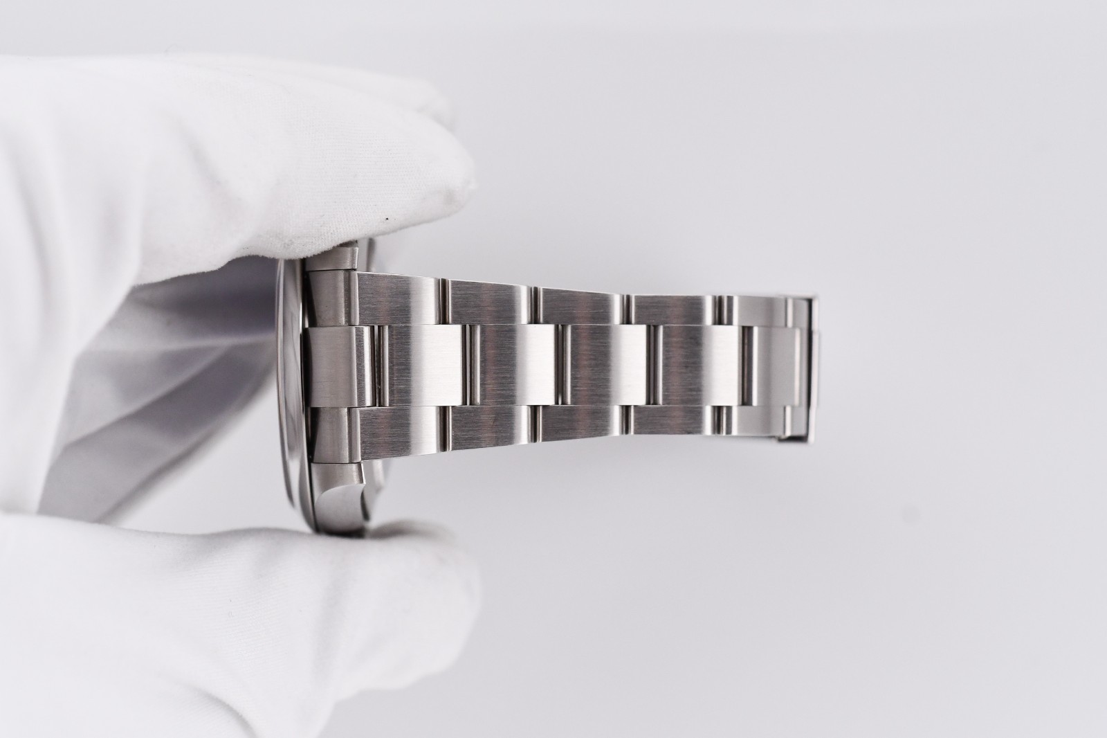 Rolex Oyster Perpetual 41mm Ref. 124300 Custom Lavender Dial Box and Paper