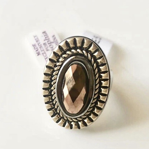 Lia Sophia Sable Oval Brown Facet Center Stone Gold & Silver Tone Ring Size 7