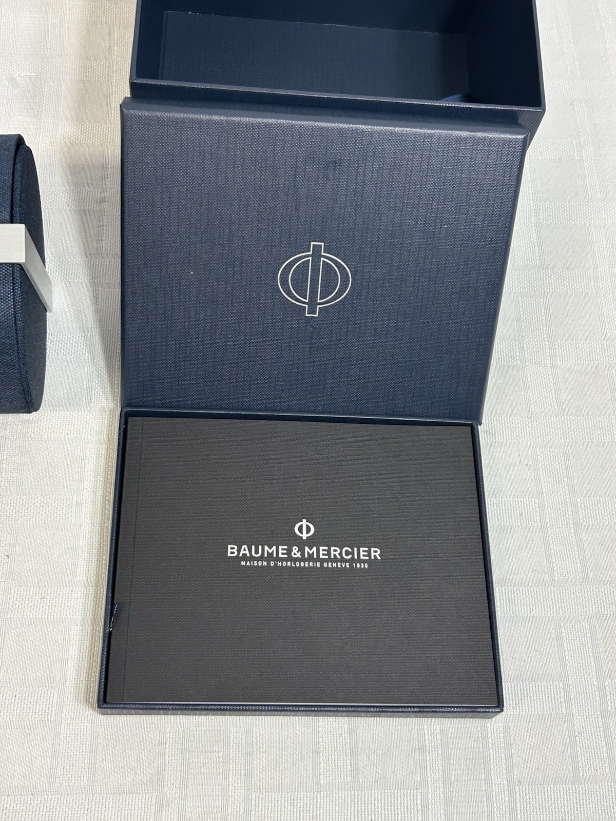 NEW Baume & Mercier M0A10619 42mm SS Riviera Blue Dial Automatic Date Mens Watch