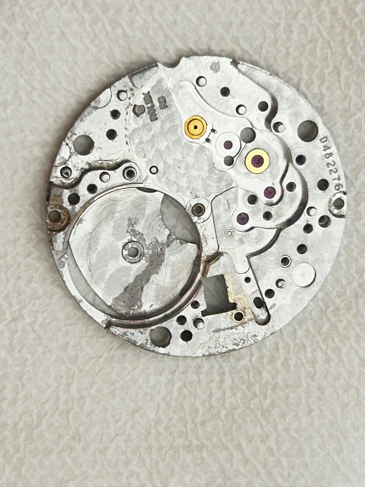 100% Authentic ROLEX 1570 Main Plate with all jewels and used