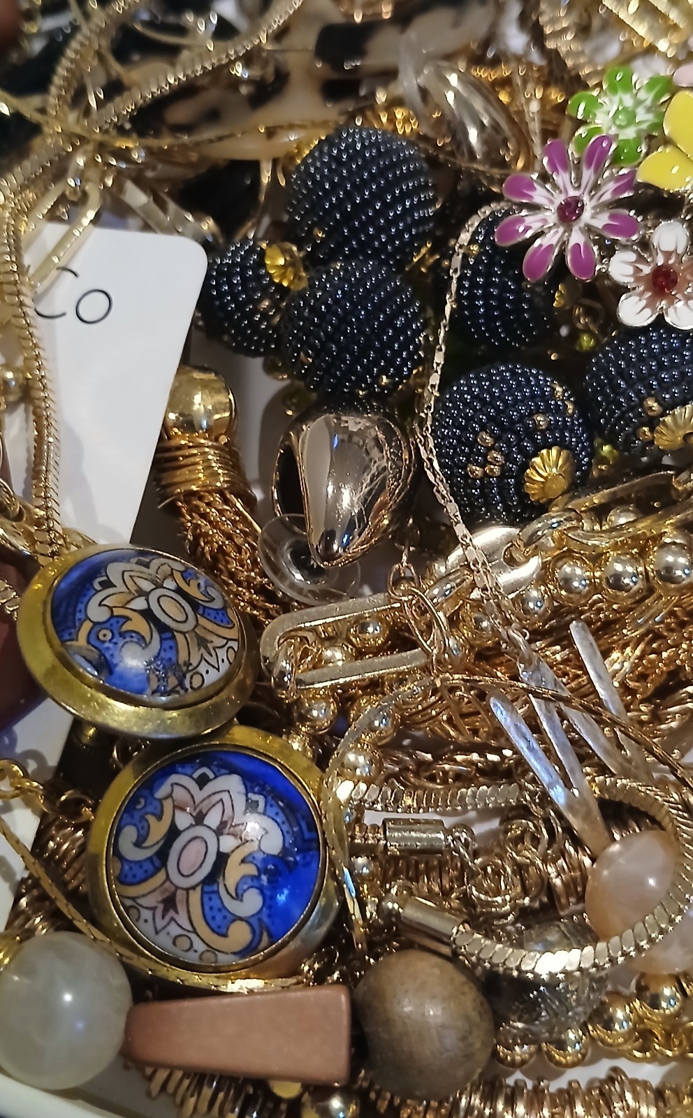 Amazing Gold-tone Mixed Jewelry Lot