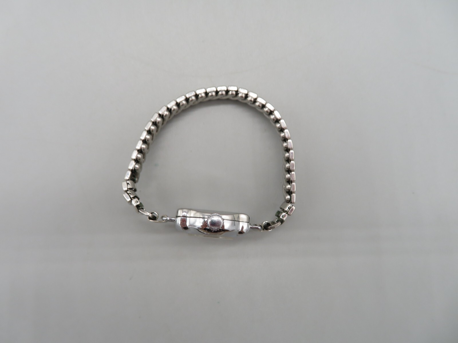 Ladies Vintage Nikles Fond Acier Inoxydable Watch FOR PARTS/REPAIRS