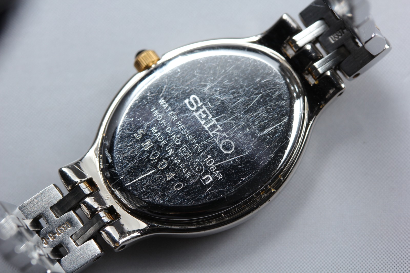 New Batt Exc+5 SEIKO 1N01-0JK0 Silver Oval Bracelet Qz Ladies Watch From JAPAN