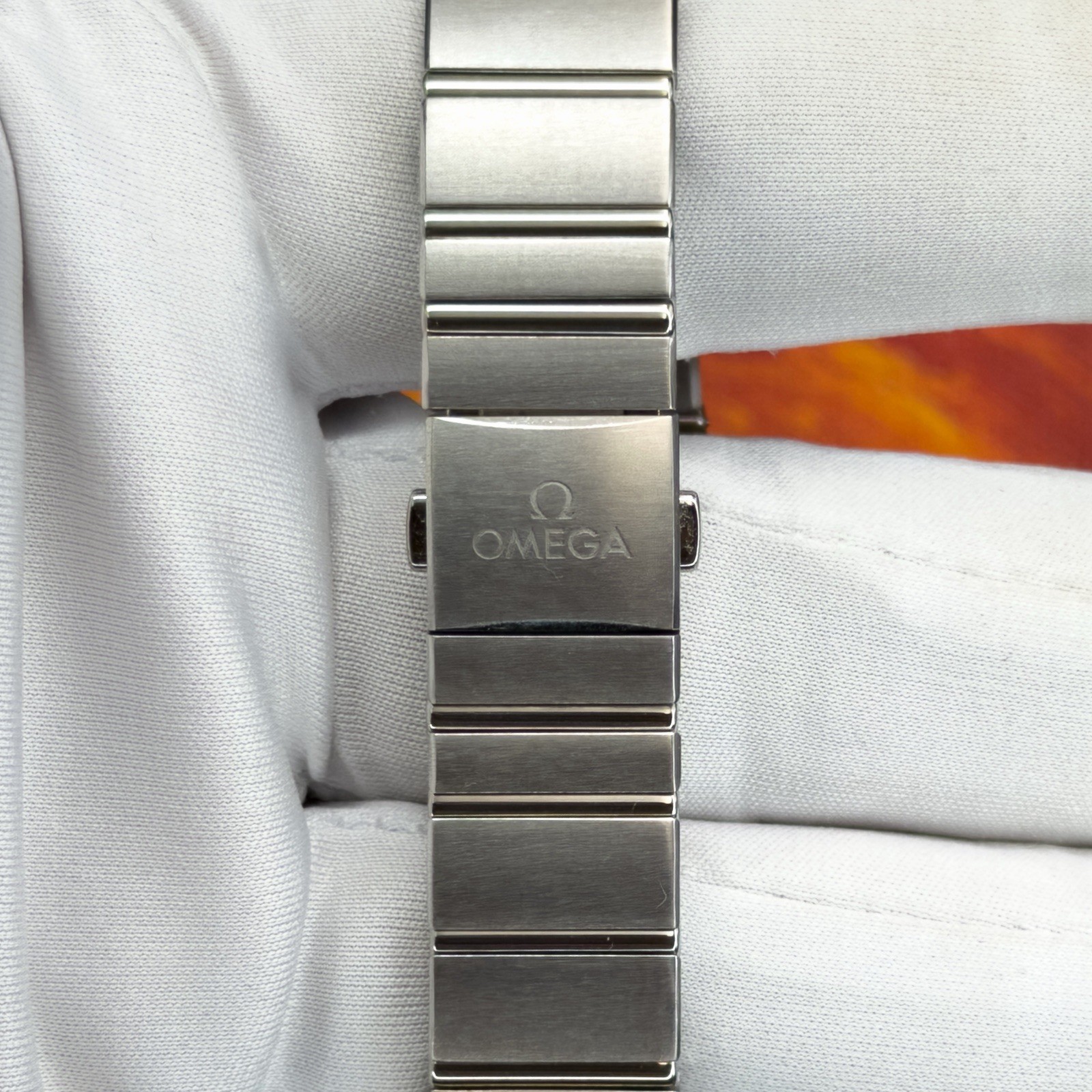 Omega Constellation 28mm quartz blue dial ref. 131.10.28.60.03.001, box & papers
