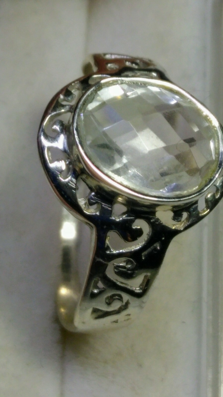CUTE NATURAL LEMON QUARTZ IN .925 STERLING SILVER RING SIZE 9.0!
