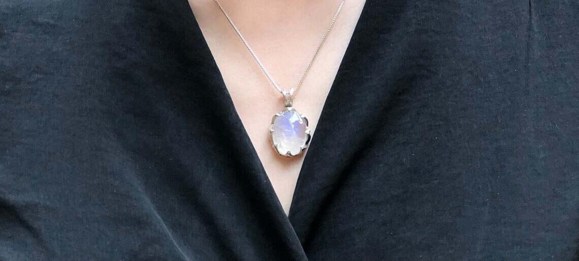Loveing Rainbow Moonstone Gemstone 925 Sterling Silver Handmade Pendant S-41