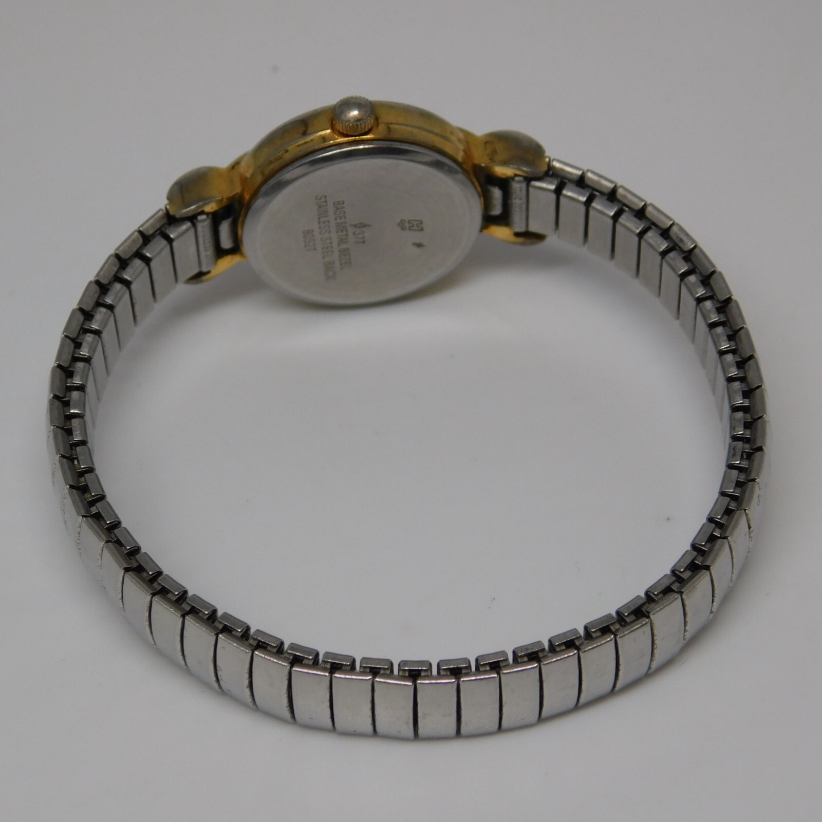 HELBROS 8052T Two Tone Quartz Analog Women’s Watch sz. 6″ New Battery