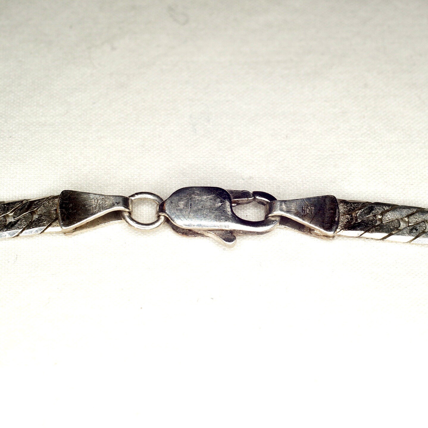 sterling silver textured herringbone bracelet HCT Italy lobster clasp 7.36”