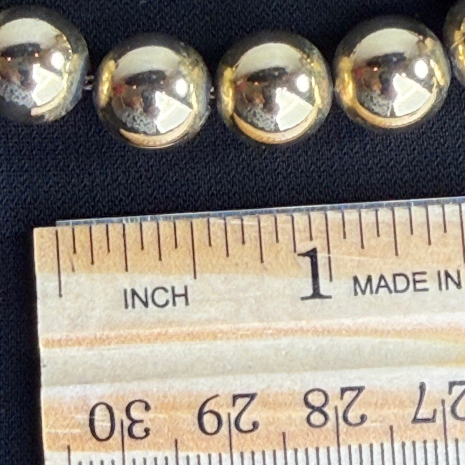 Napier Vintage Gold Tone Graduated Bead Necklace Polished 22.5 Inch Classic