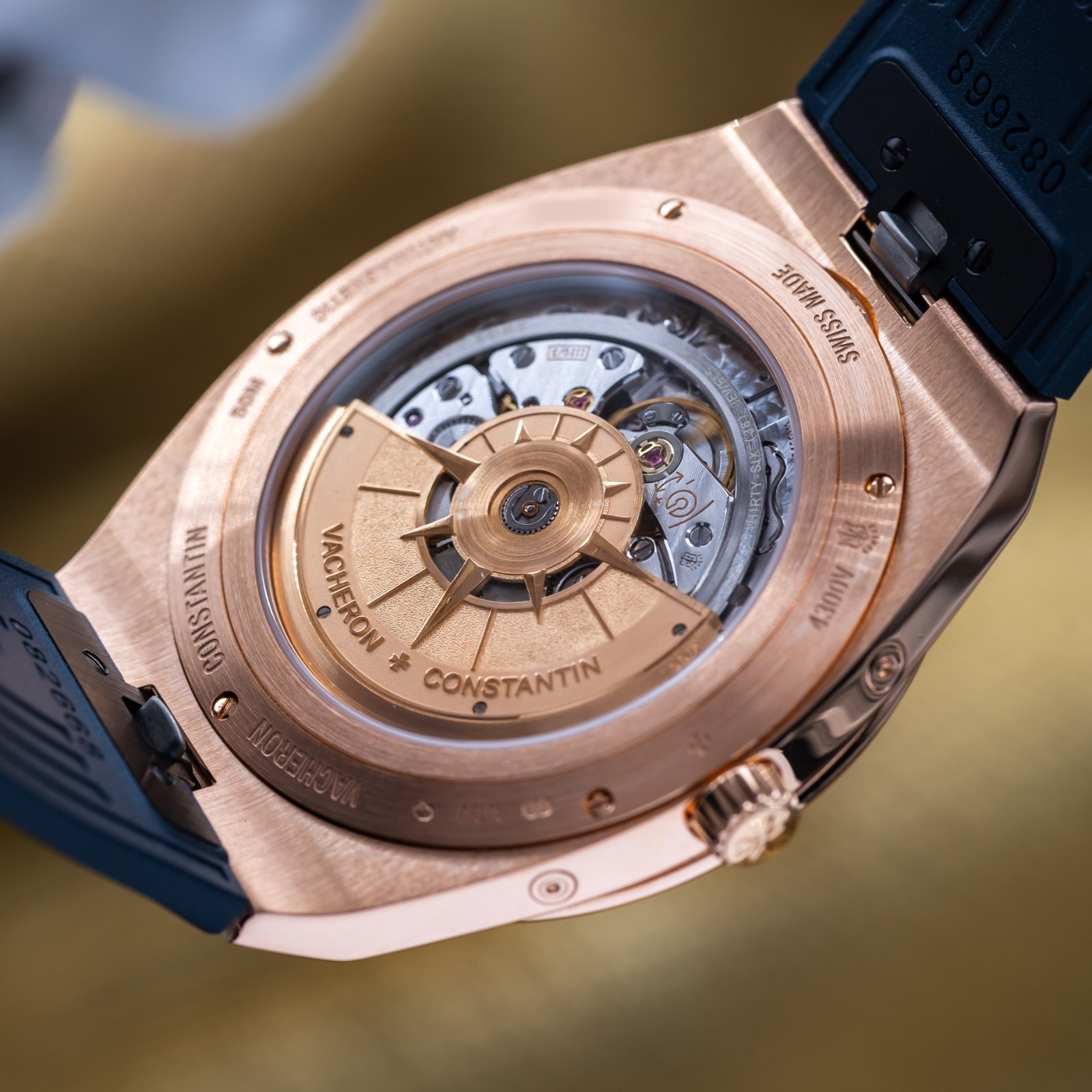 Vacheron Constantin Overseas Perpetual Calendar – VC 4300V/000R-B064 Full Set