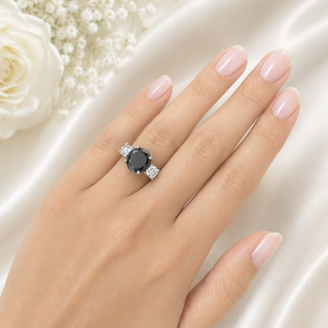 3.75 CT BLACK DIAMOND ENGAGEMENT RING W/2 SIDE STONES SI2 H-I – 14KWG 7.36G SZ 6