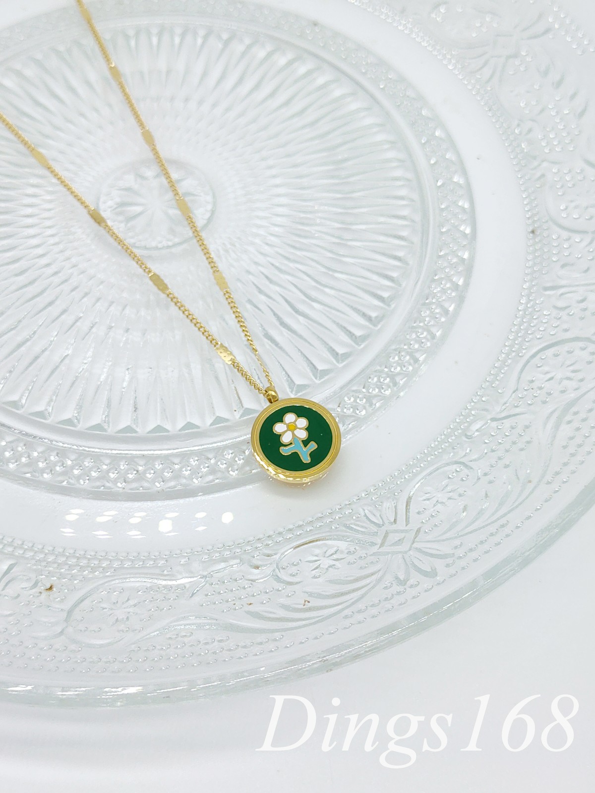 18K Yellow Gold Filled Italian 15mm/0.6inch Green Flower Round 16″+2.4″ Necklace