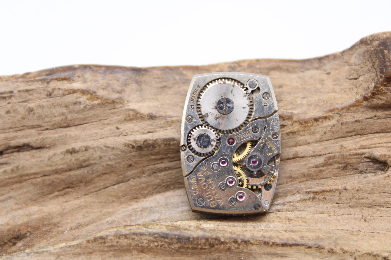 BULOVA 7AA WATCH MOVEMENT 21j 16.9×24.7mm FOR REPAIR (LC)