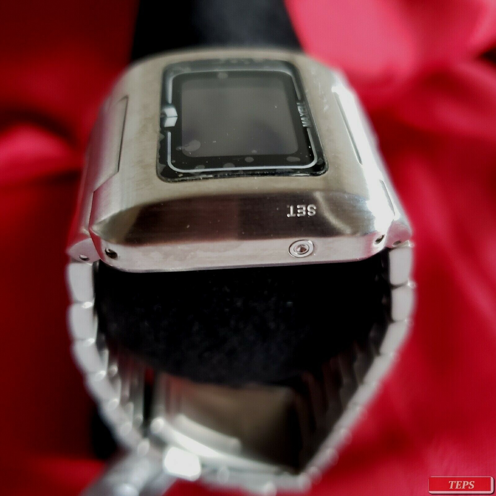 Vestal “Maxell jr.” (Stainless Steel) 50M Digital China Movement w/ Date & Light