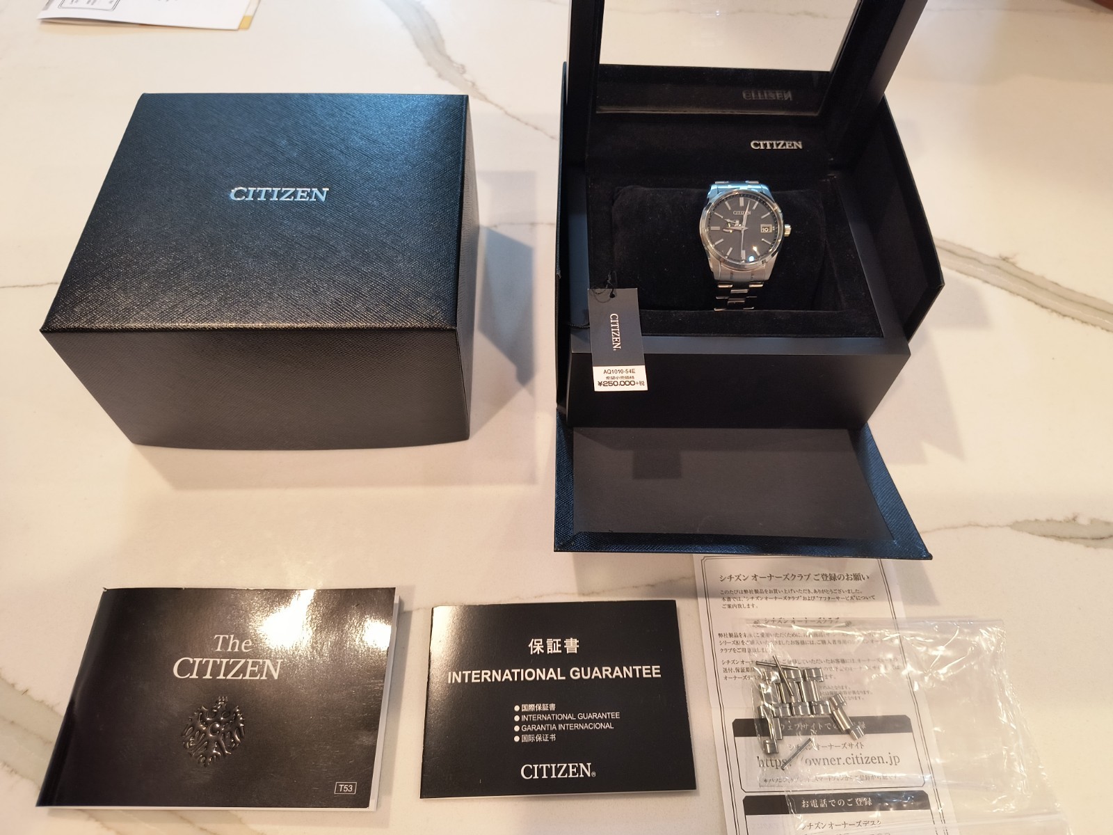 The Citizen Chronomaster 36mm black teaked dial box papers tag recent serviced