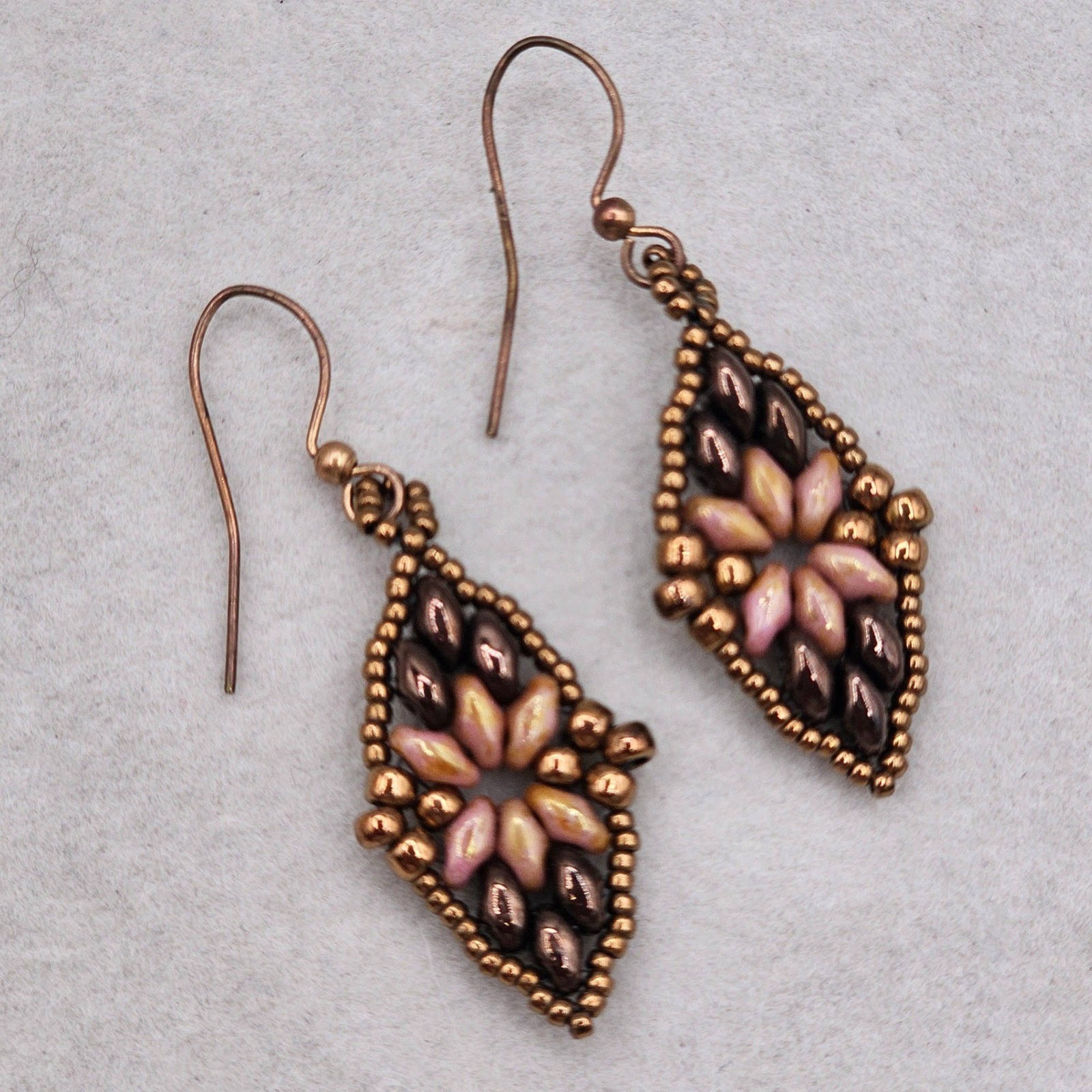 Beaded Floral Boho Dangle Earrings Mauve Purpleish Bronze Tones Earthy