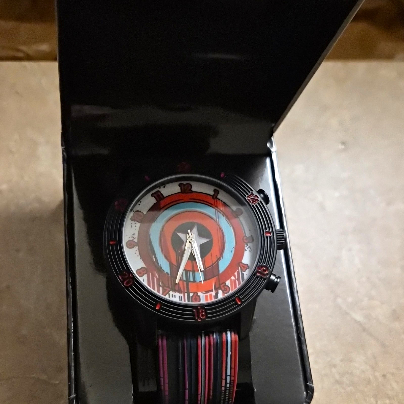 Marvel Superhero Analog Quartz Wristwatch Black/Red Silicone Strap w/ Box