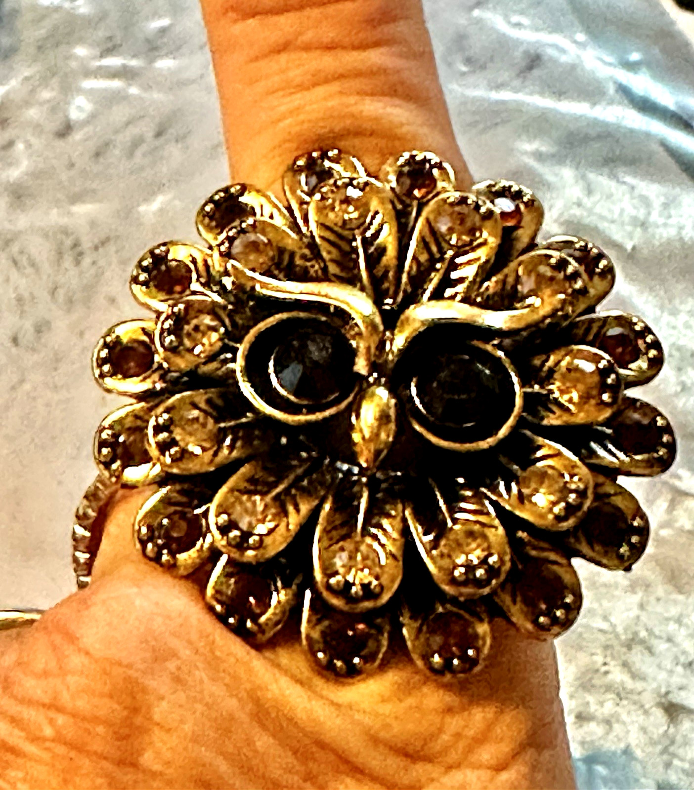 Vintage Gold Tone Stretchy Rhinestone Owl Ring, Signed