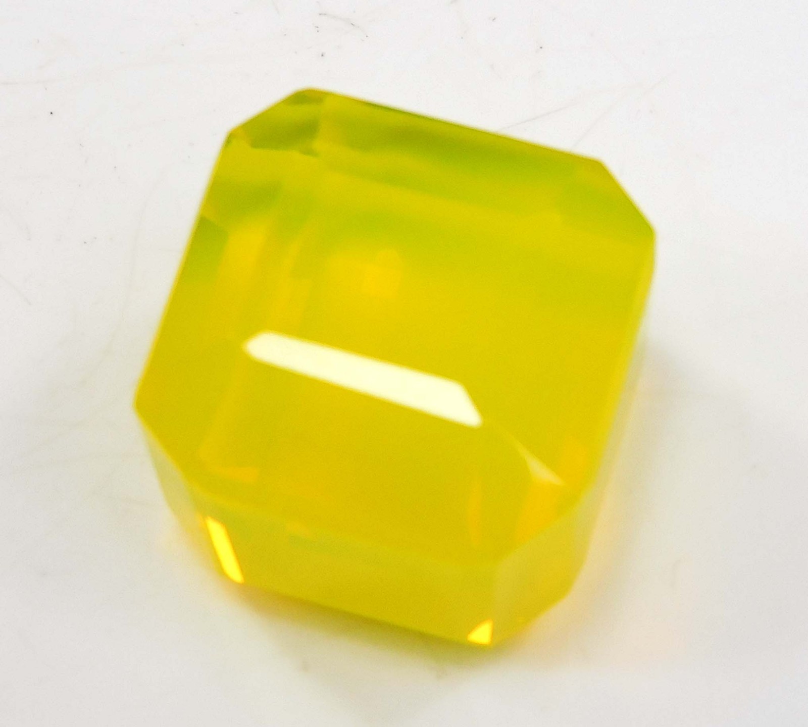 100.70 Ct NATURAL Yellow Opal Welo Australian Certified Untreated Loose Gemstone