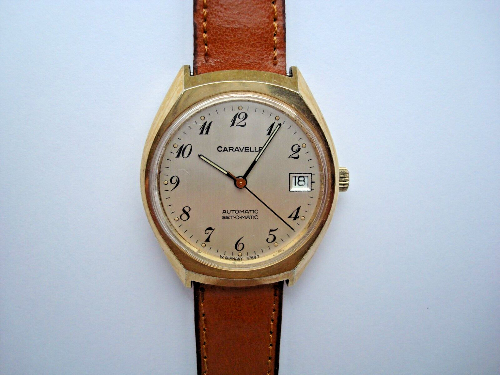 Bulova Caravelle Men’s Automatic Watch Set-O-Matic 17j. Date Quick Set New Band