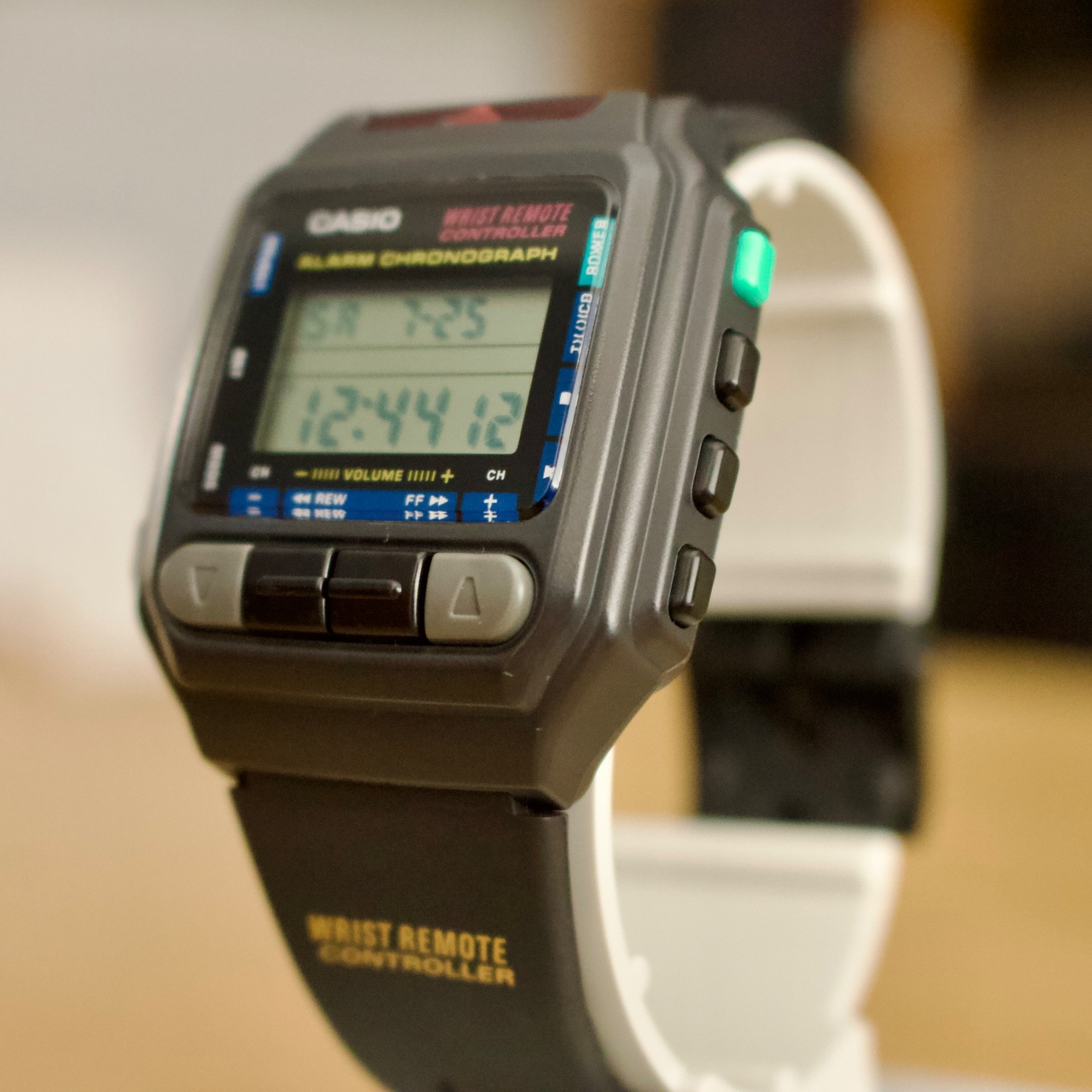 NOS Casio CMD-30B 1994 TV Remote Control Digital Wrist Watch 1173 Korea