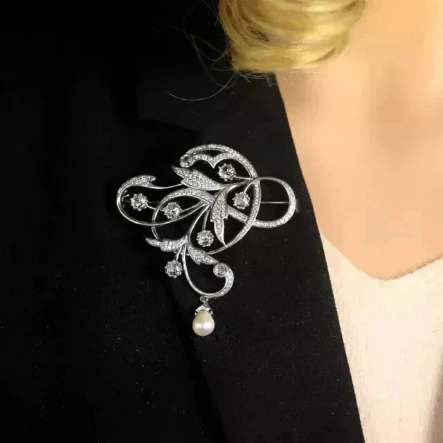 Real Moissanite 2.50Ct Round Cut Art Deco Brooch Pin 14K White Gold Plated