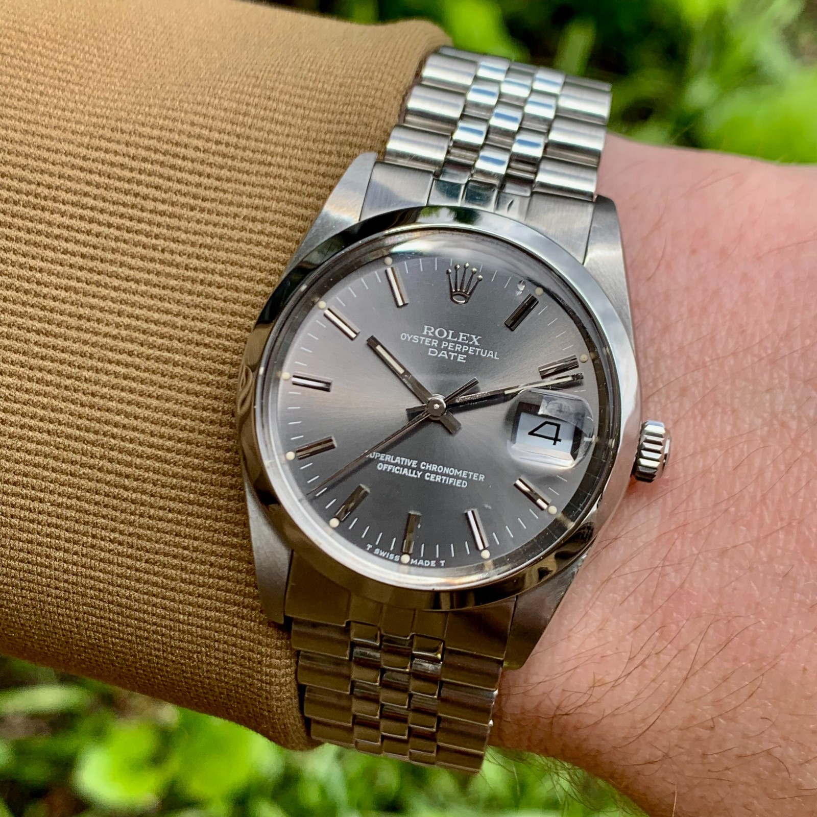 Rolex Oyster Perpetual Date Ref. 15000 Grey Dial Automatic Wristwatch