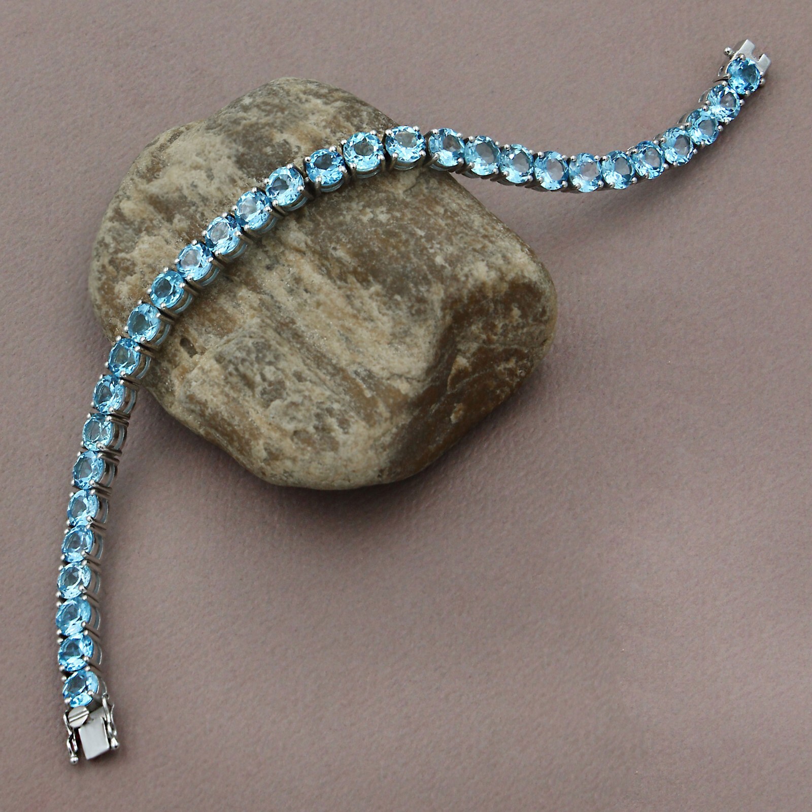Natural Blue Topaz Gemstone 925 Sterling Silver Tennis Bracelet Gift For Women