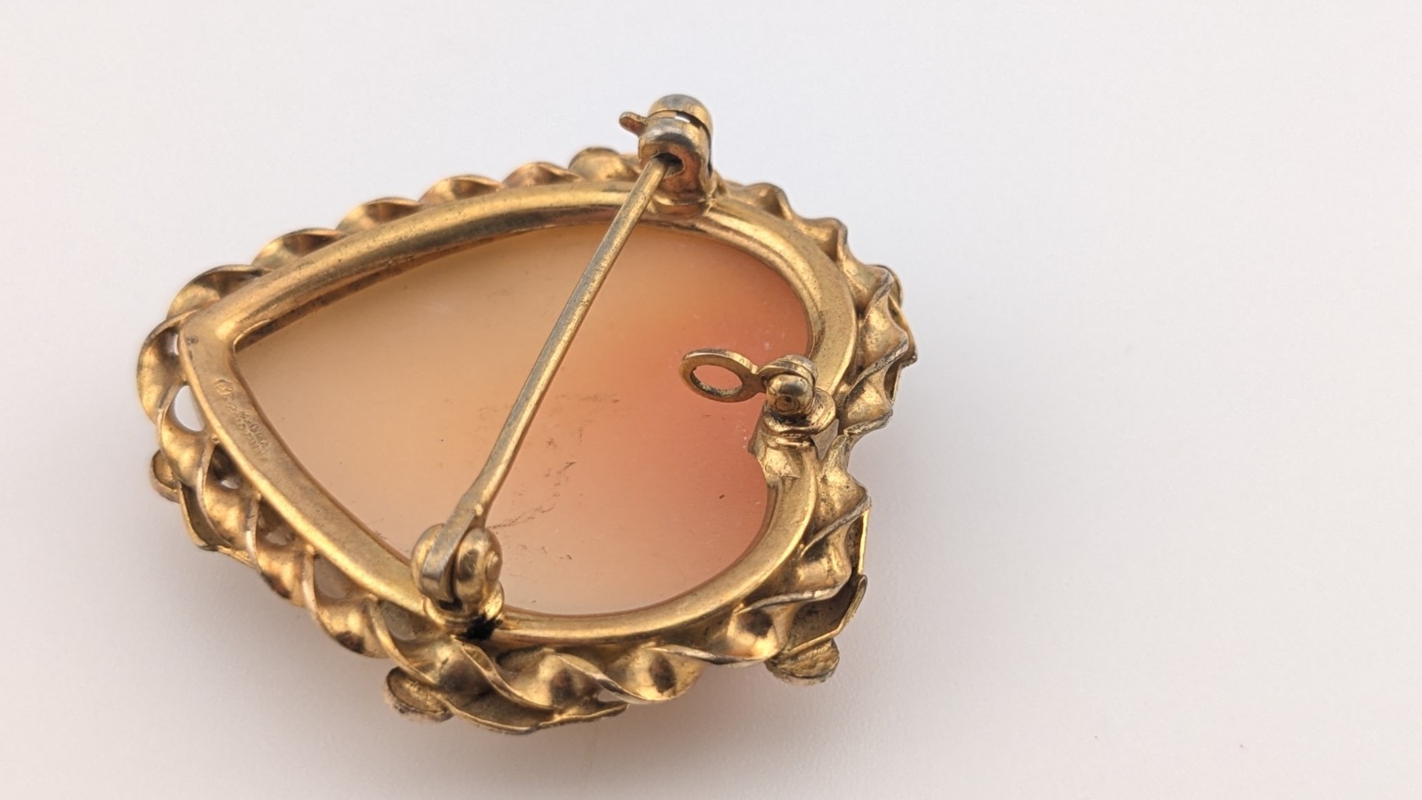 Vintage 1/20 12K Gold Filled Shell Cameo Brooch Pendant Convertible Heart