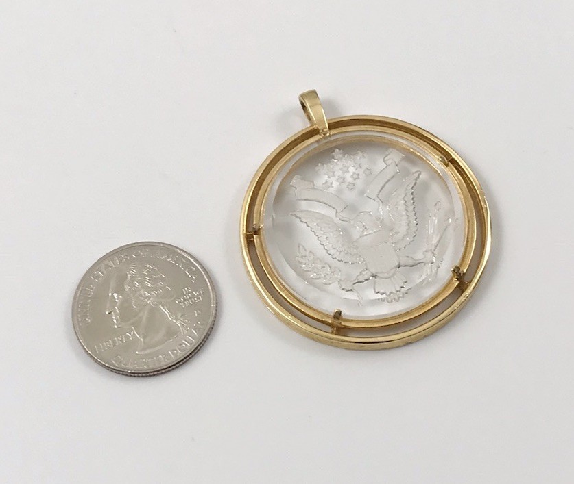 VTG Crown Trifari Reverse Glass Cameo Eagle Stars Stripes America Pendant. #1008