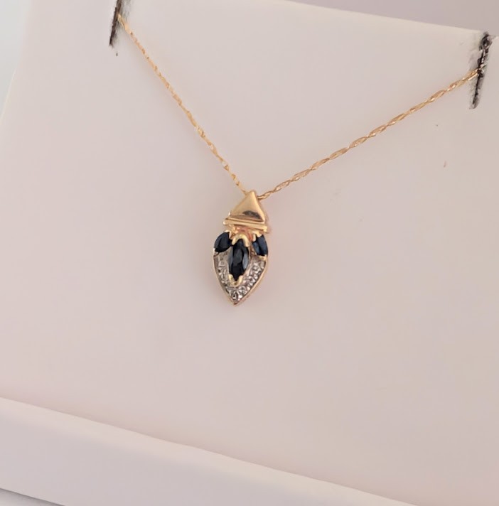 Sapphire & Diamond Necklace 14K 2.4 Grams Retail Price $1399 Make Me An Offer!