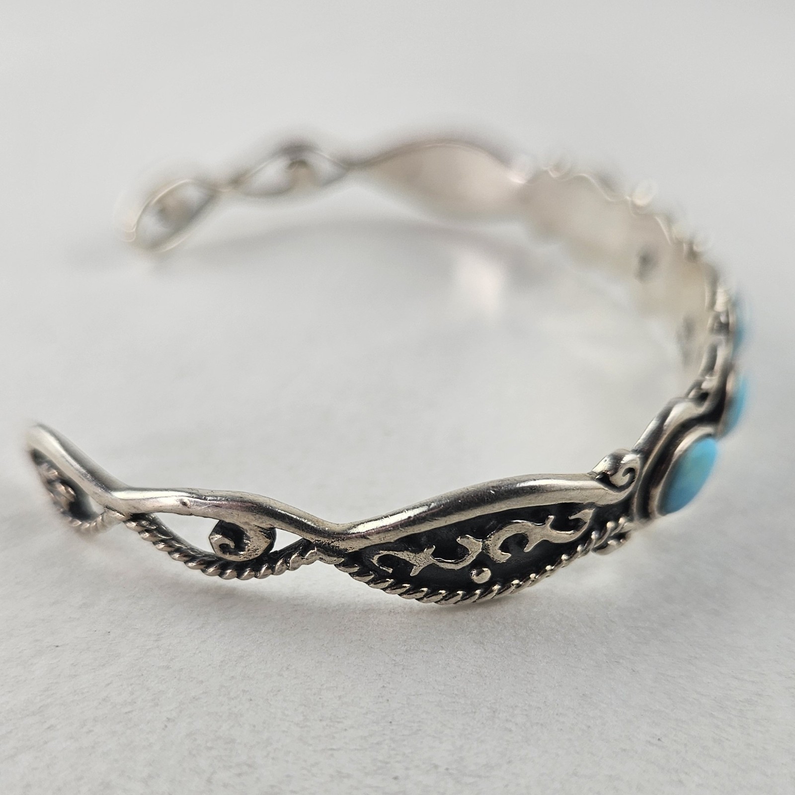 Sterling Silver Philippines Cuff Bracelet Blue Turquoise 12.9g [8815]