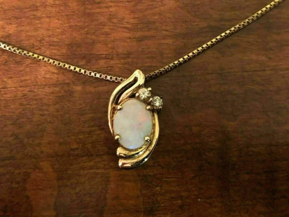 2Ct Oval Cut Fire Opal Diamond Solitaire Pendant 14K Yellow Gold Over Free Chain