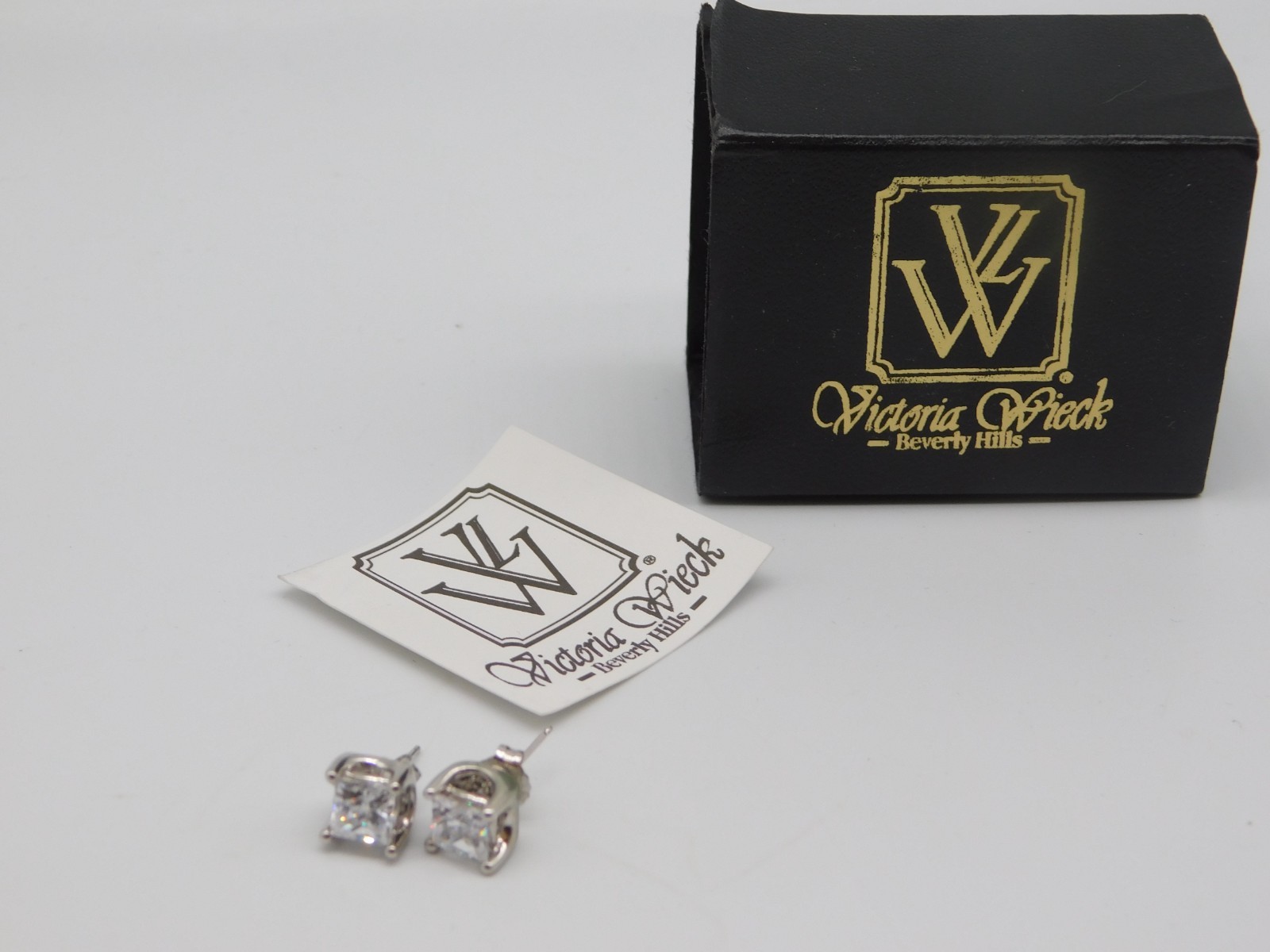JTV DESIGNER VICTORIA WIECK STERLING SILVER FRENCH PASTE STONE POST EARRINGS