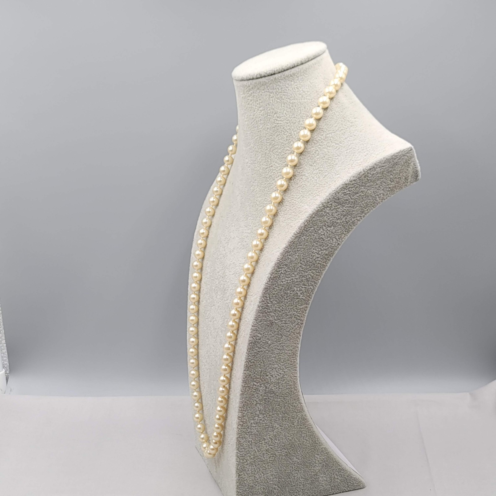 Vintage Glass Faux Pearl 8mm Bead Necklace Hand Knotted 30 in