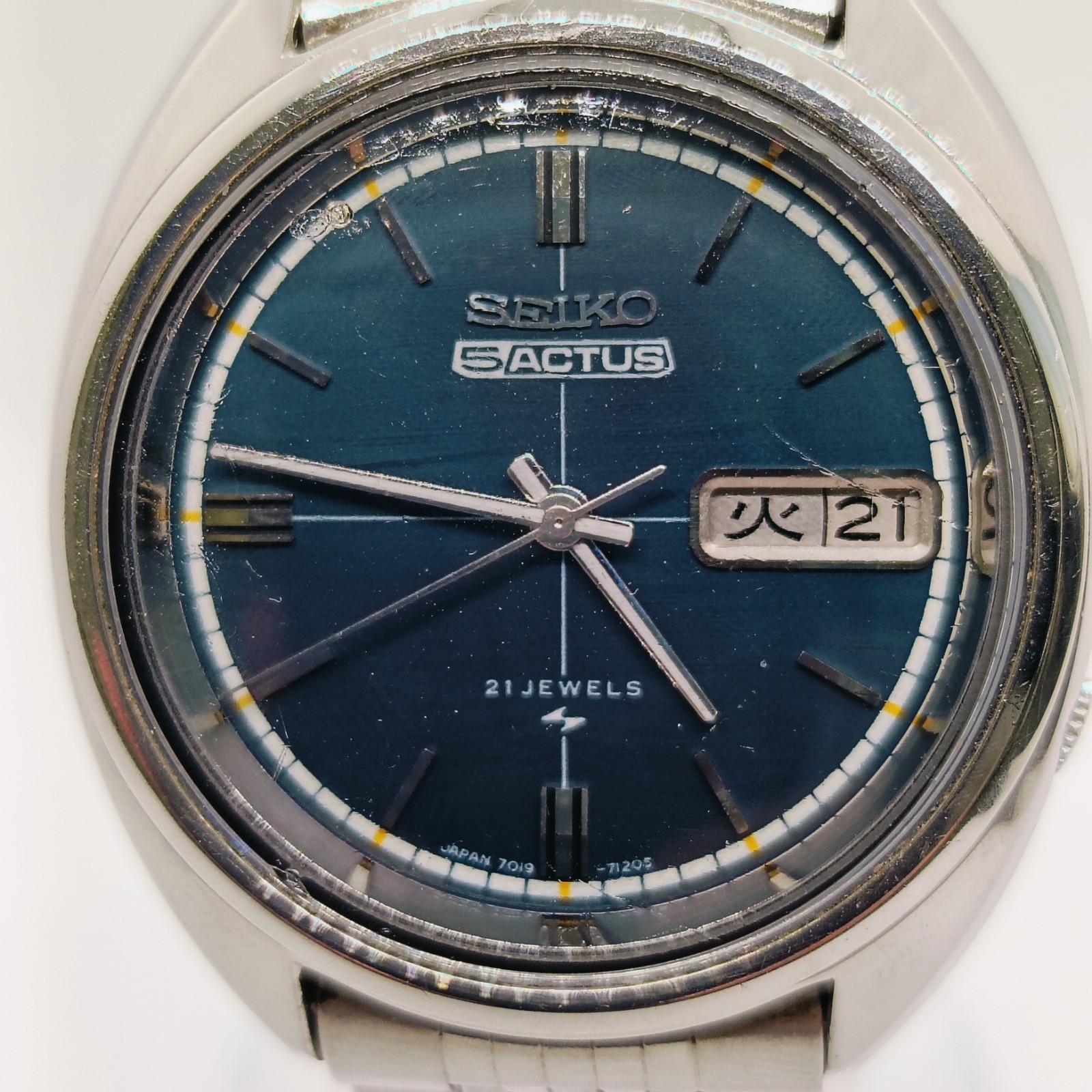 Vintage SEIKO 5 ACTUS 7019-7070 Automatic 21J Blue Dial Day Date Men’s Watch