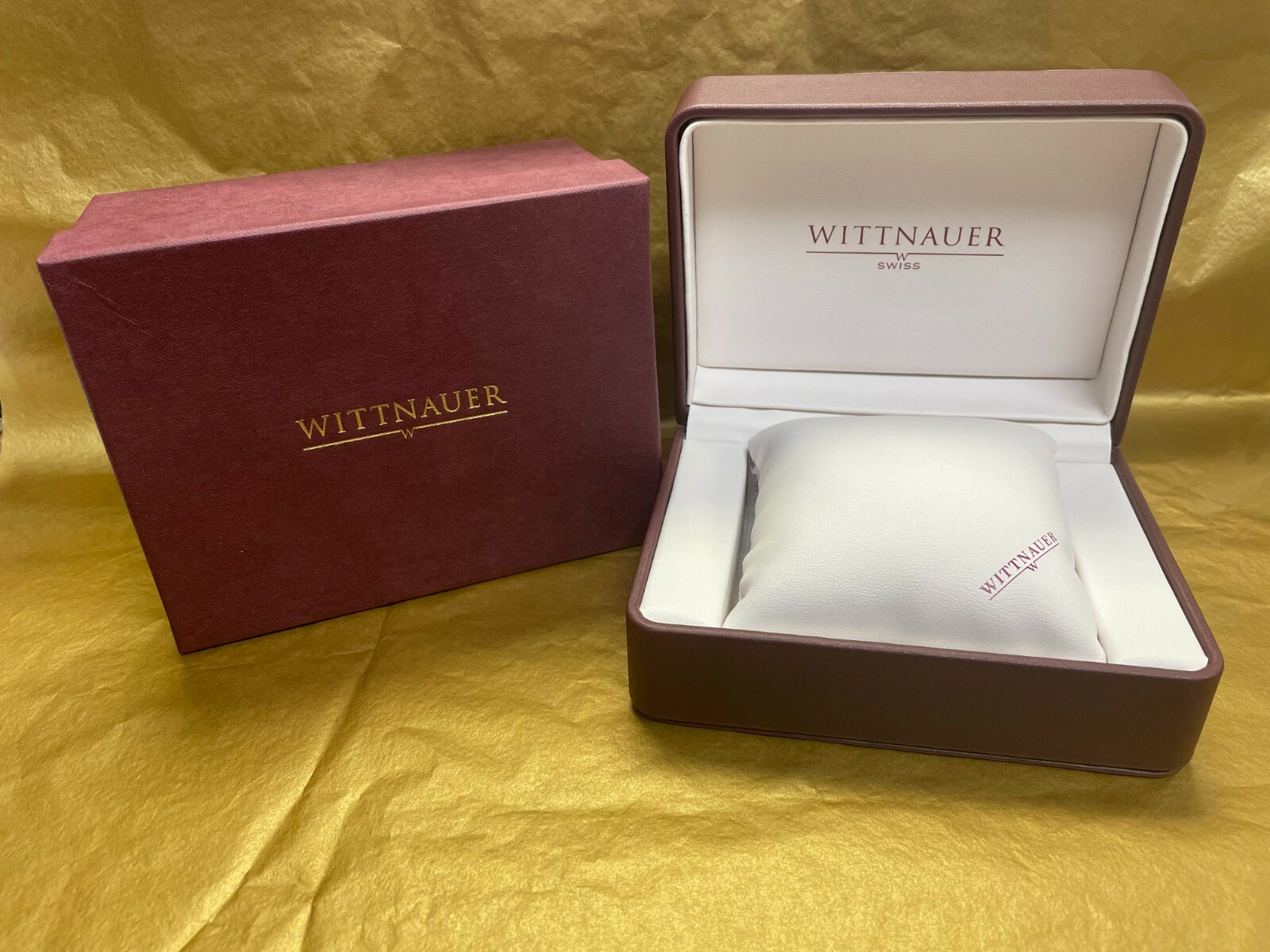 WITTNAUER Genuine Presentation and Storage Box–Maroon & Gold