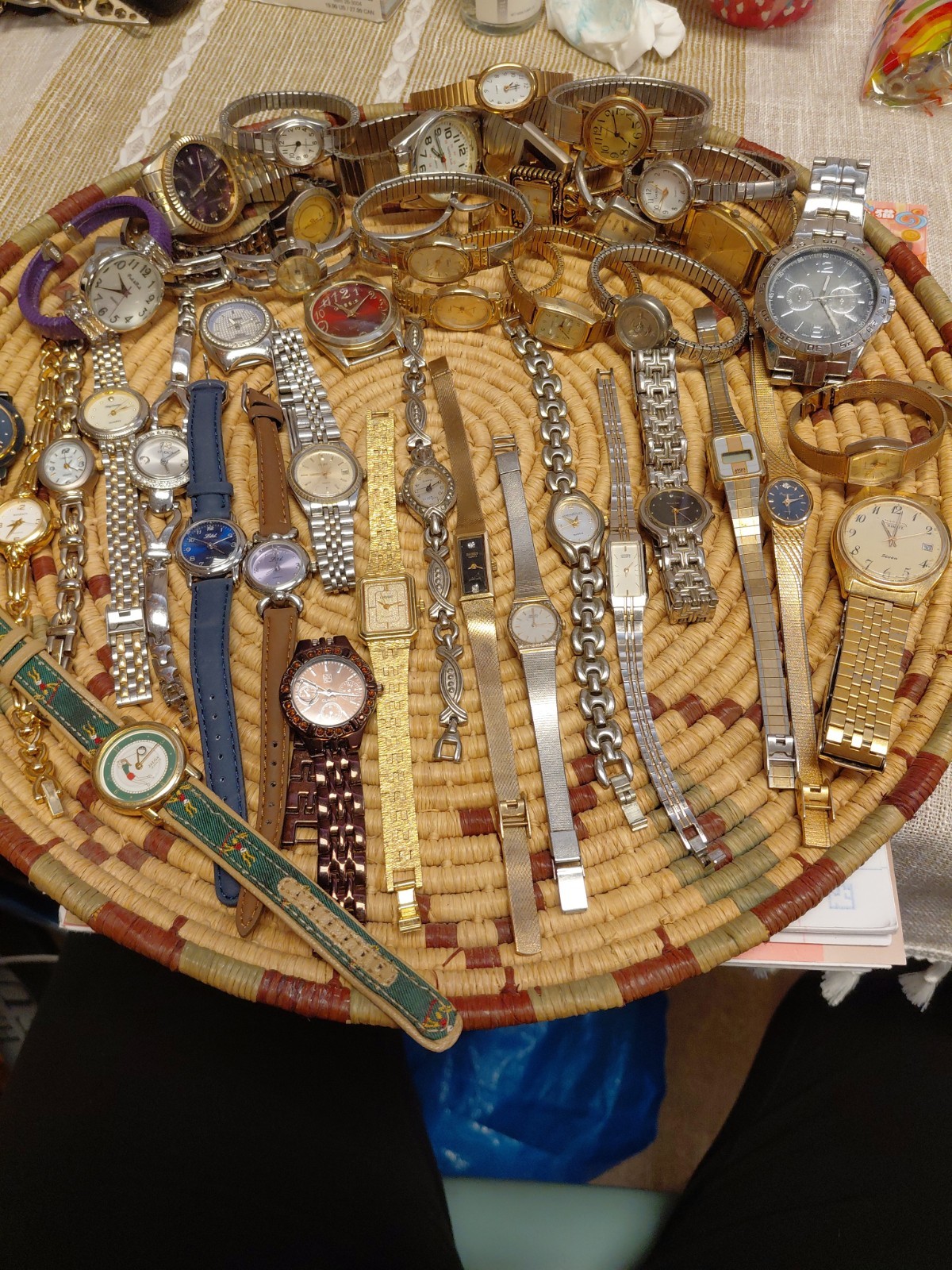 Watch Time Piece Wristwatch Lot Variety Citizen,timex,consort,seiko,armitron Etc