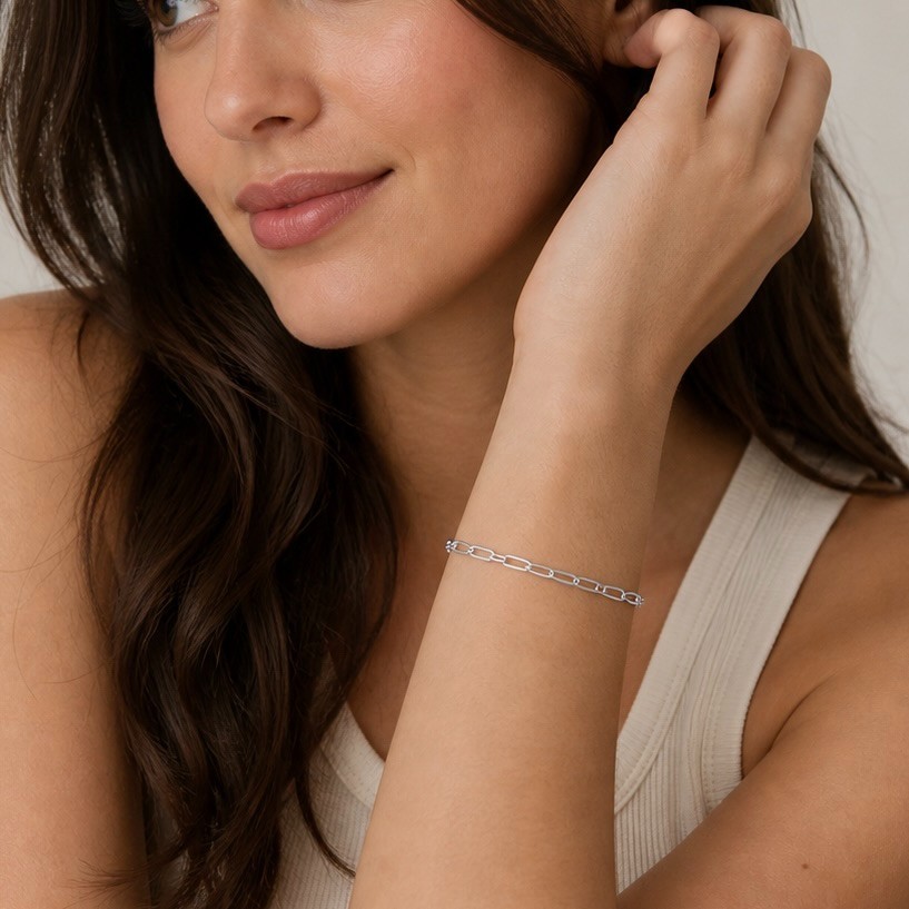 Petite Paper Clip Bracelet– 304 Surgical Stainless Steel – Silver –Lobster Clasp
