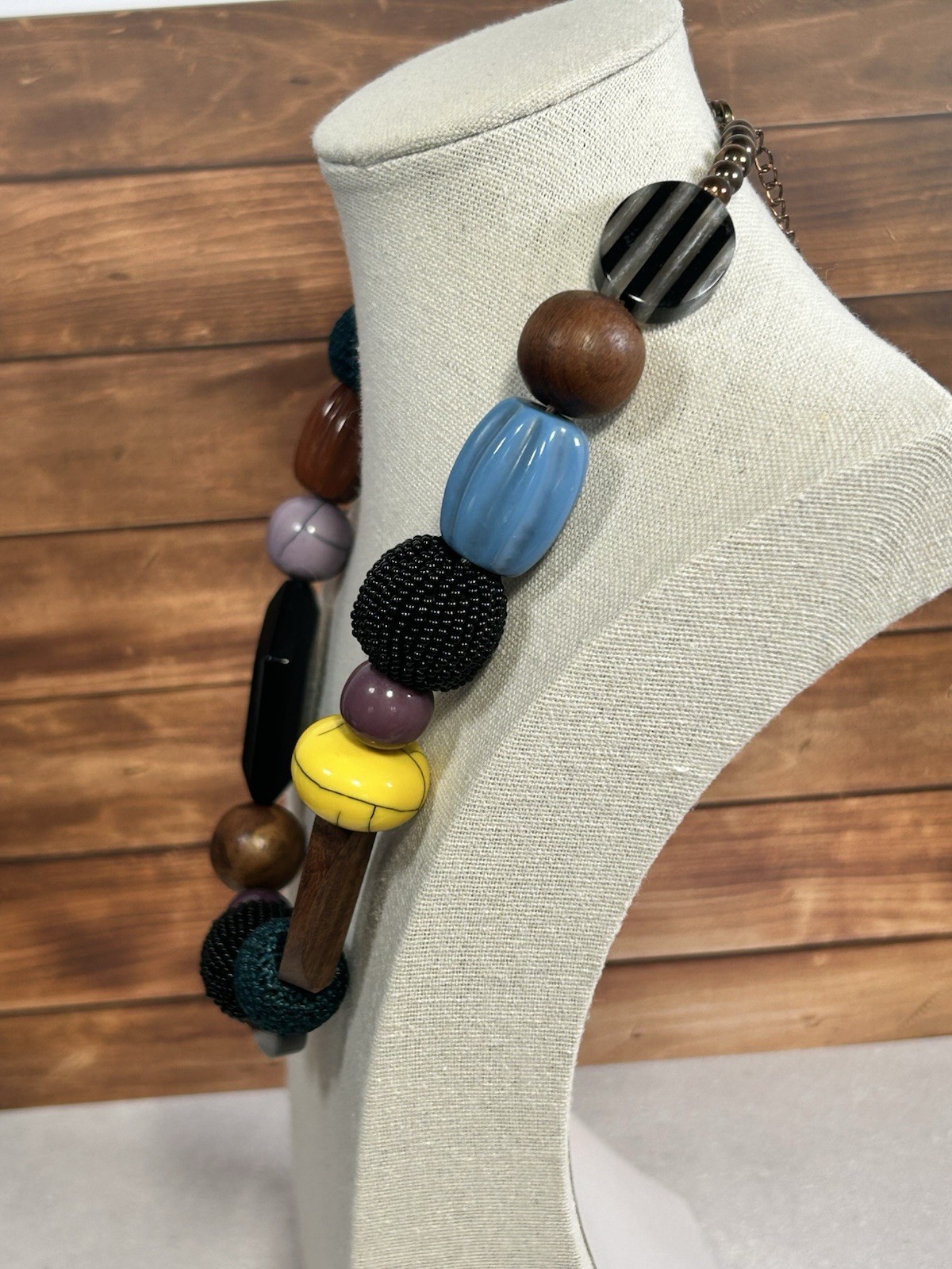 Vintage Unique Chunky Beaded Necklace Yellow Blue Brown 18″ Retro MCM Casual