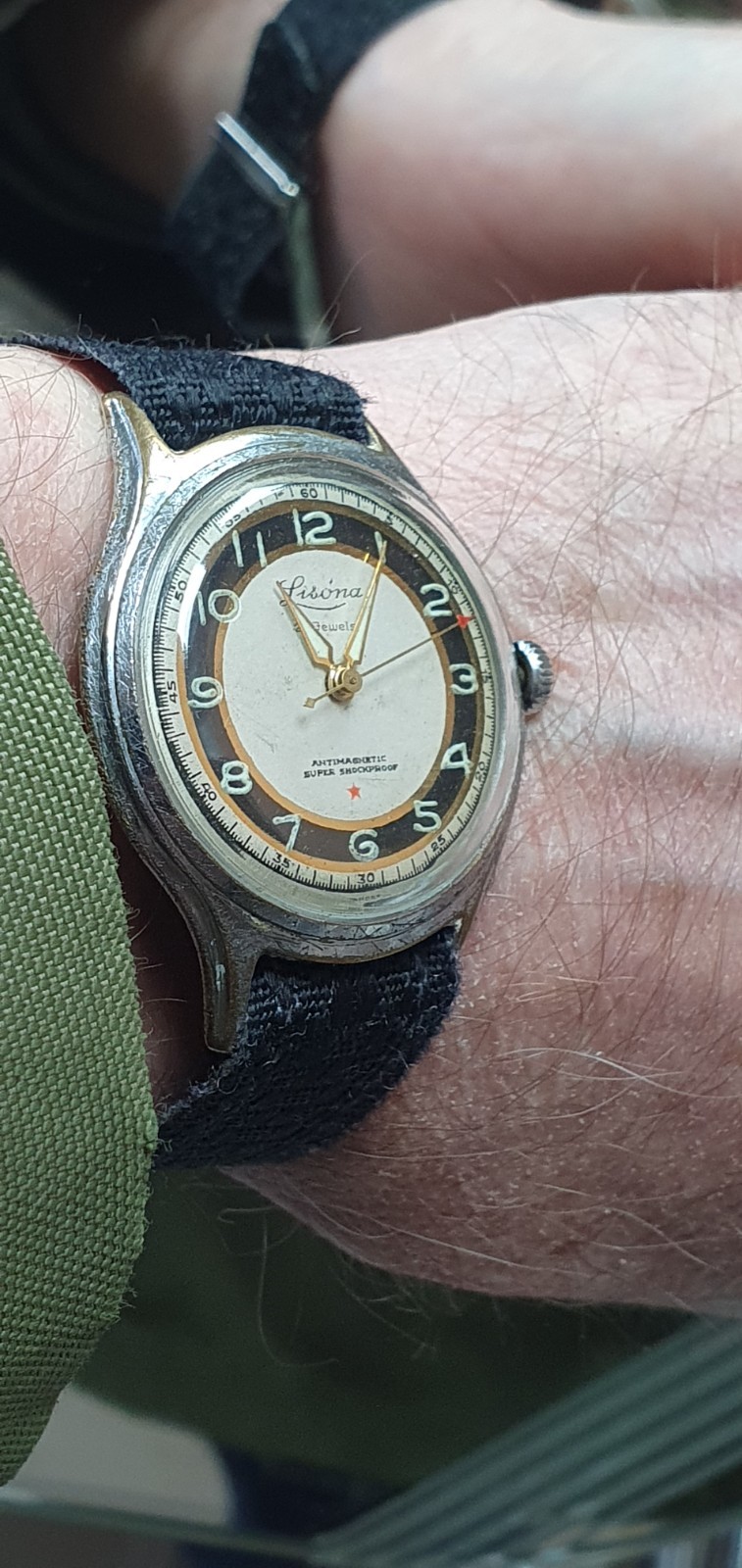 Vintage Men’s Lisona De Luxe Watch, French-Made Cal. HP 127, Mid-20th Century