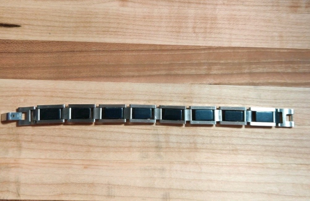 Magnetic Hematite And Stainless Steel Healing Bracelet Unisex 7.5 Inch Long