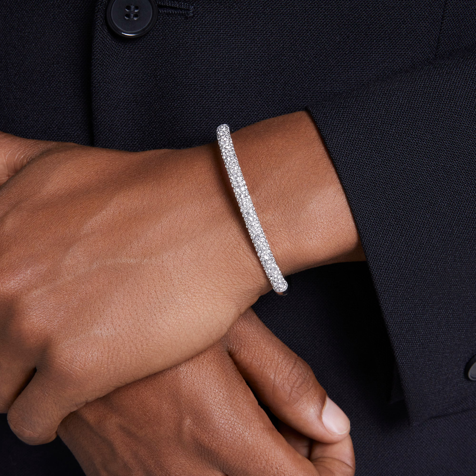 Sublima bangle Snow pavé, White, Rhodium plated