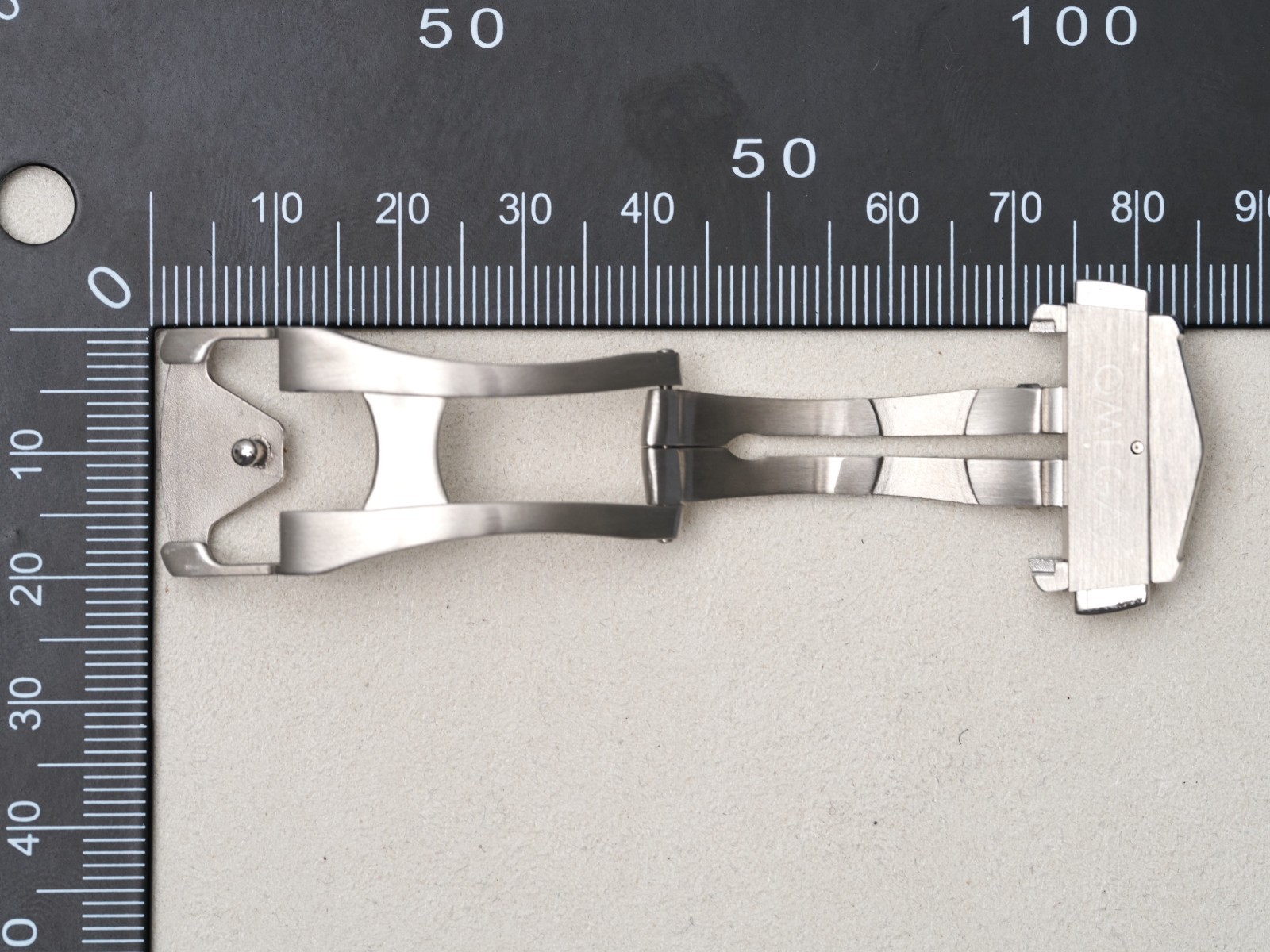 Omega 18mm Fold Over Push Button Deployment Buckle OM94521883