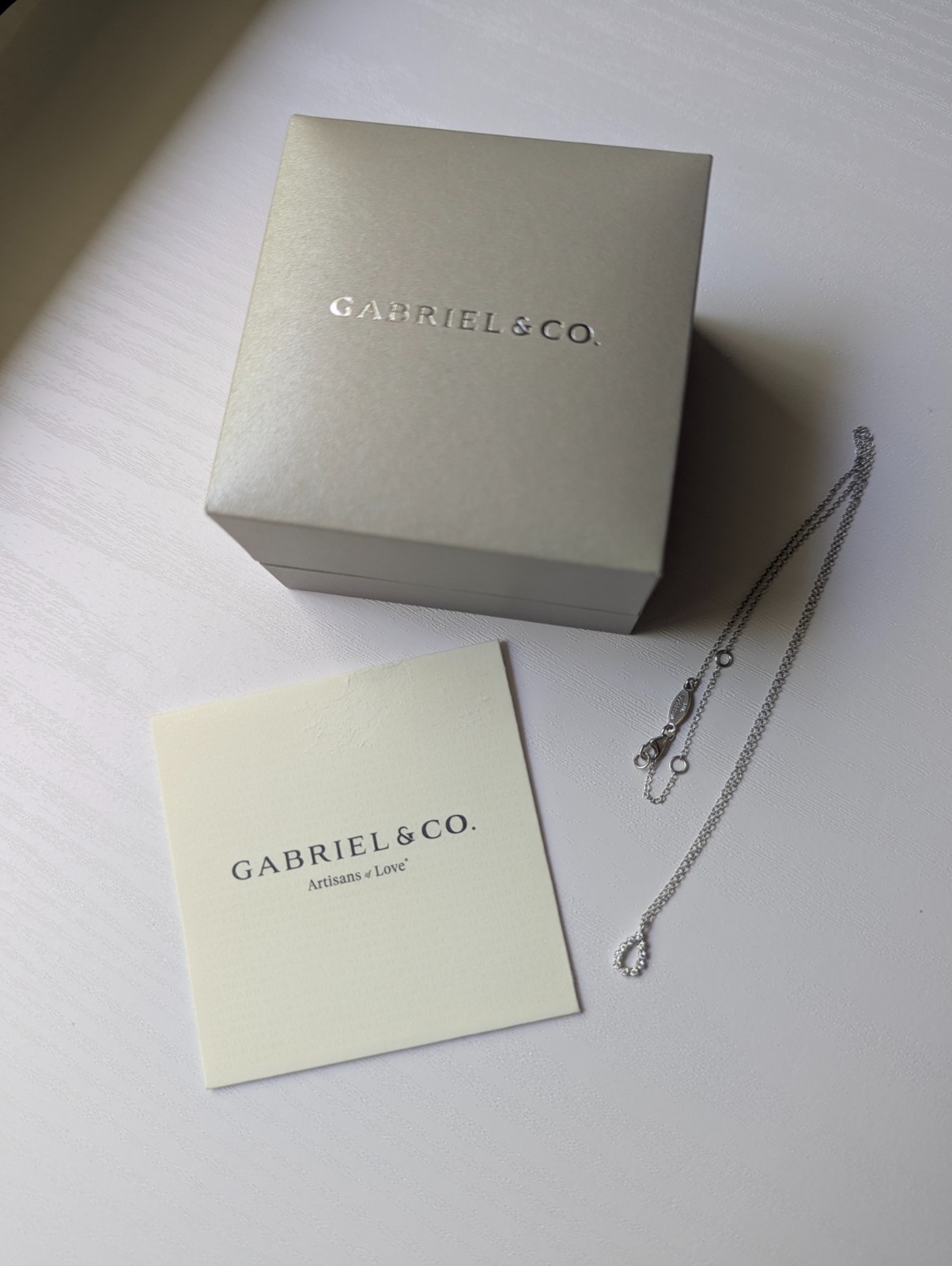 Gabriel and Co 14KW Gold Diamond Pear Shaped Pendant Necklace NEW NEVER WORN