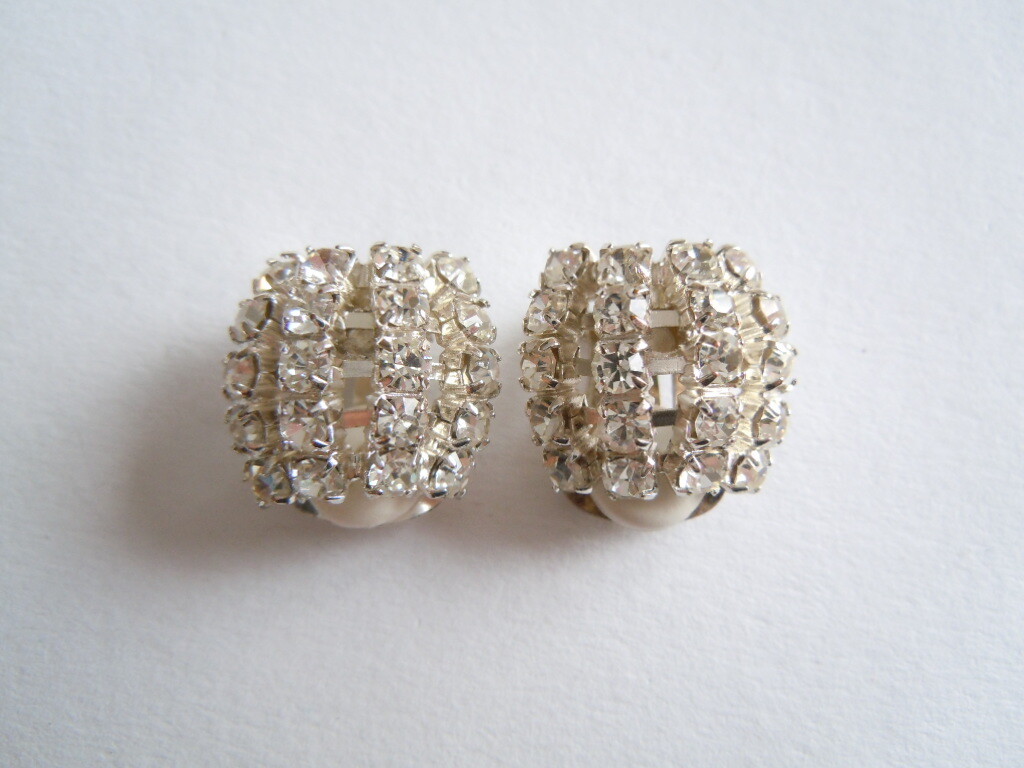 Earclips Earrings Rhinestone Transparent silver tone Fashion 0.2oz/0 11/16×0 5
