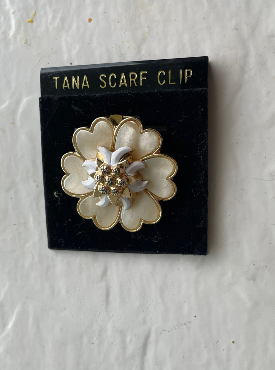 Vintage Floral Tana Scarf Clip – Signed Germany