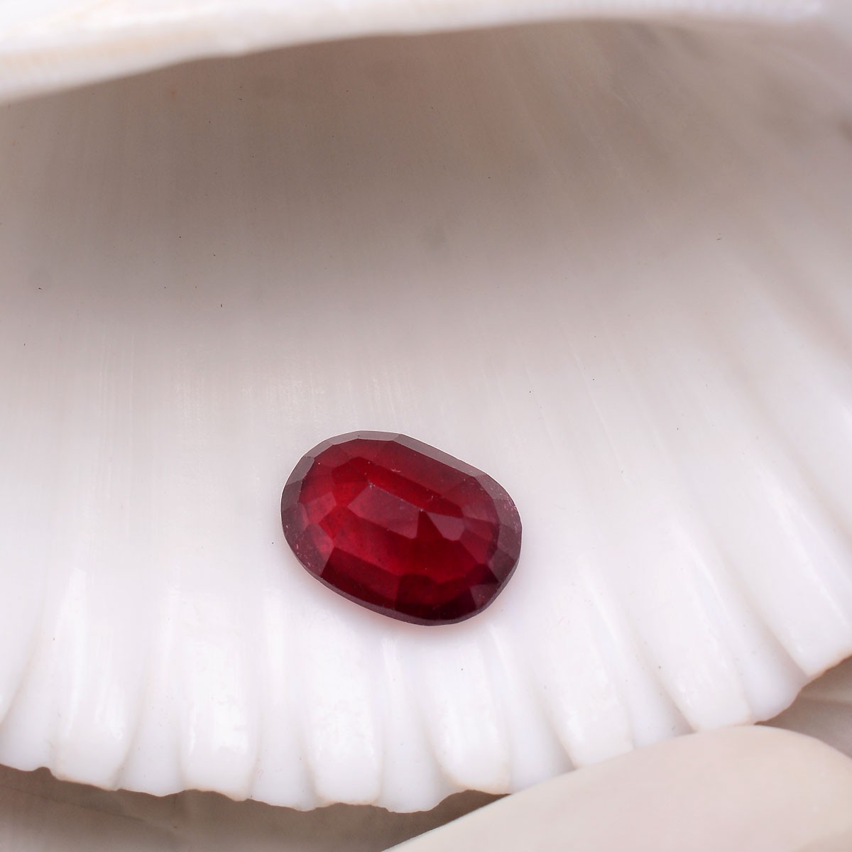 3.10 Cts Natural Mozambique Ruby 10.50mmx7.90mm Oval Cut Sparkling Red Gemstone