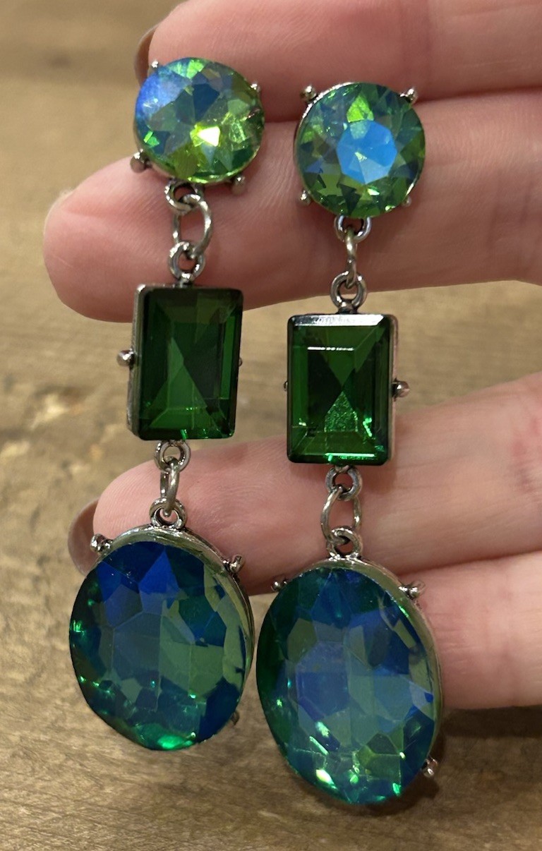 Stunning “Mermaid Dreams” Iridescent Green & Blue Dangle Rhinestone Earrings New